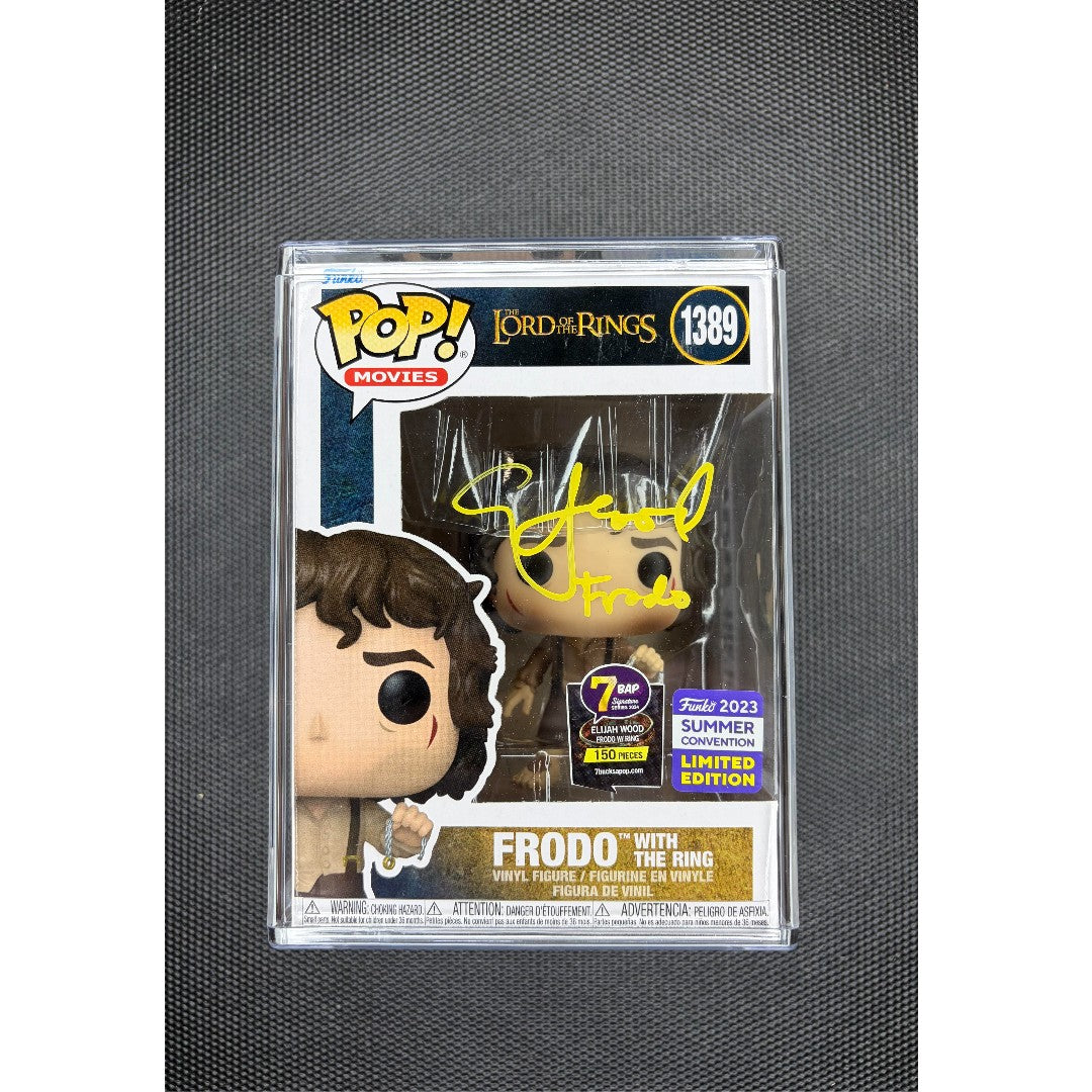 Funko Pop!-Frodo with the ring-#1389-signed by Elija Wood