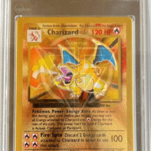 Charizard 4/102 Metallico - Celebrations ULTRA-PREMIUM COLLECTION PROMO - 2021 - GRAAD 8 - CARTA GRADATA ENG